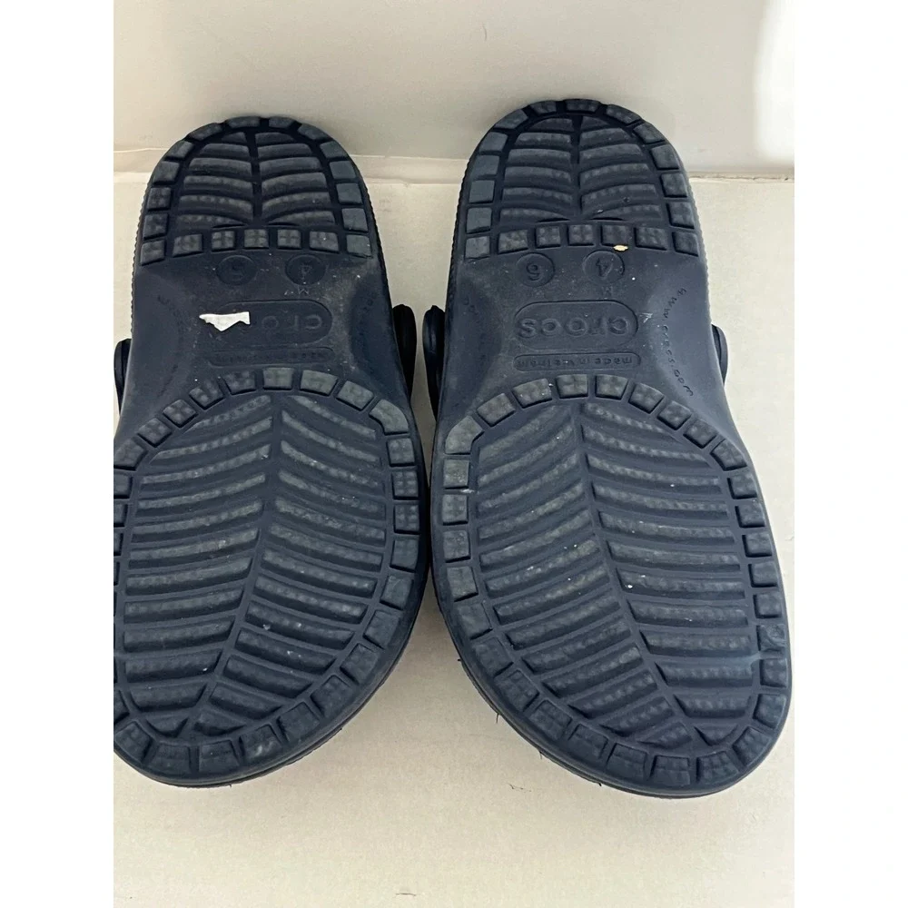 Crocs Classic Clog Navy Blue Mens 4 Womens 6 Water Friendly Slip On‎ Shoes